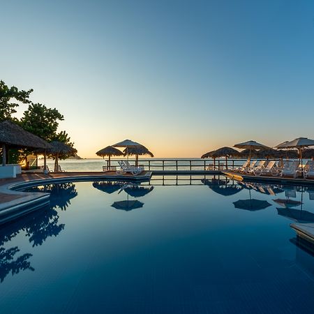 Park Royal Beach Huatulco 탄골룬다 외부 사진