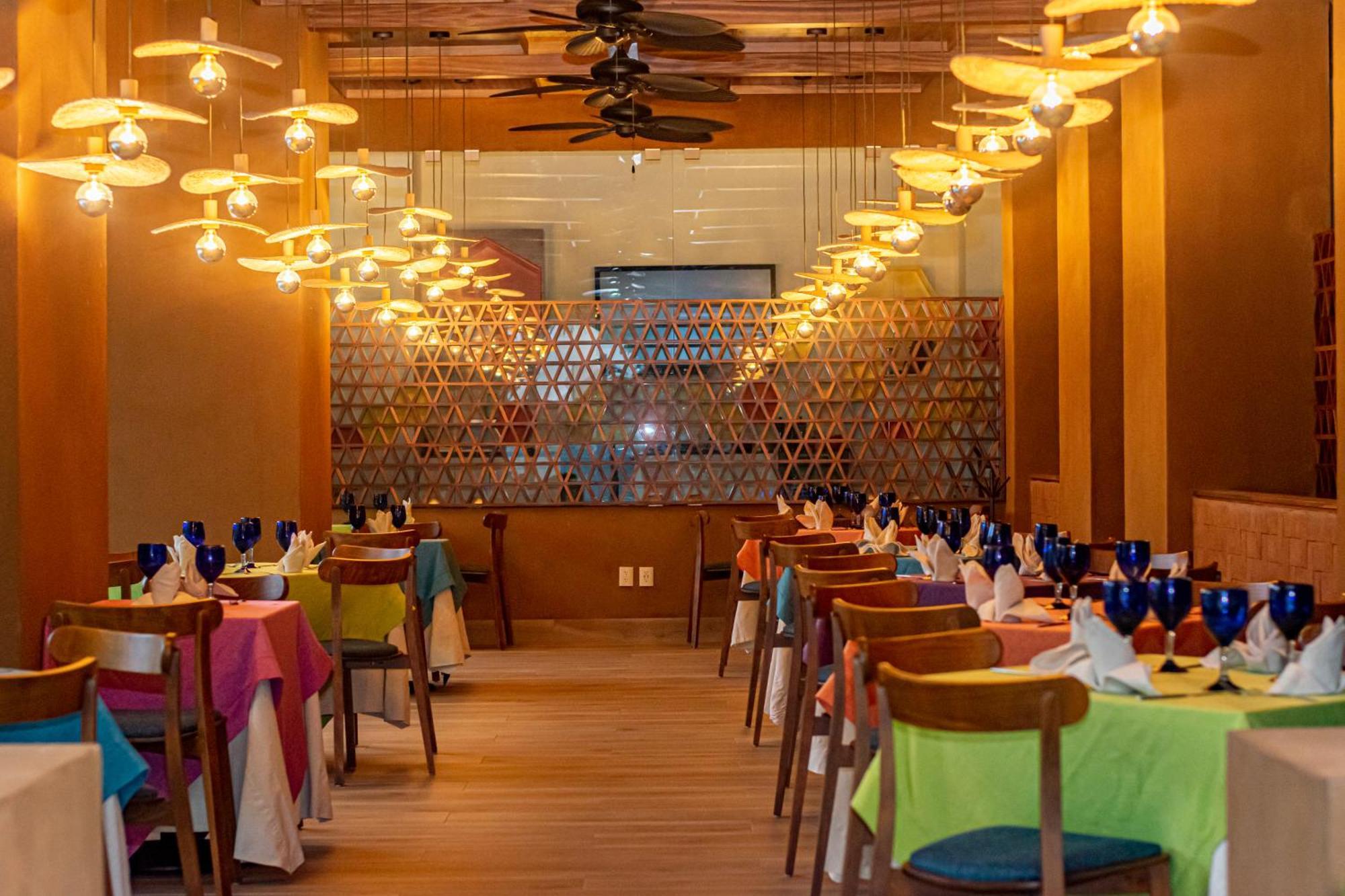 Park Royal Beach Huatulco 탄골룬다 외부 사진